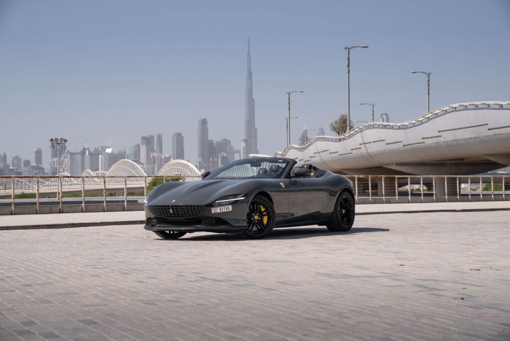 Ferrari Roma Spider